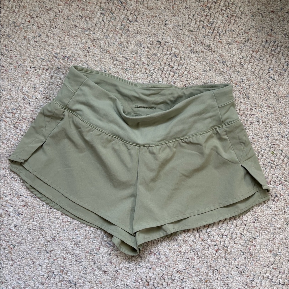 Calia Stay the Path Kick it Up shorts 3” inseam